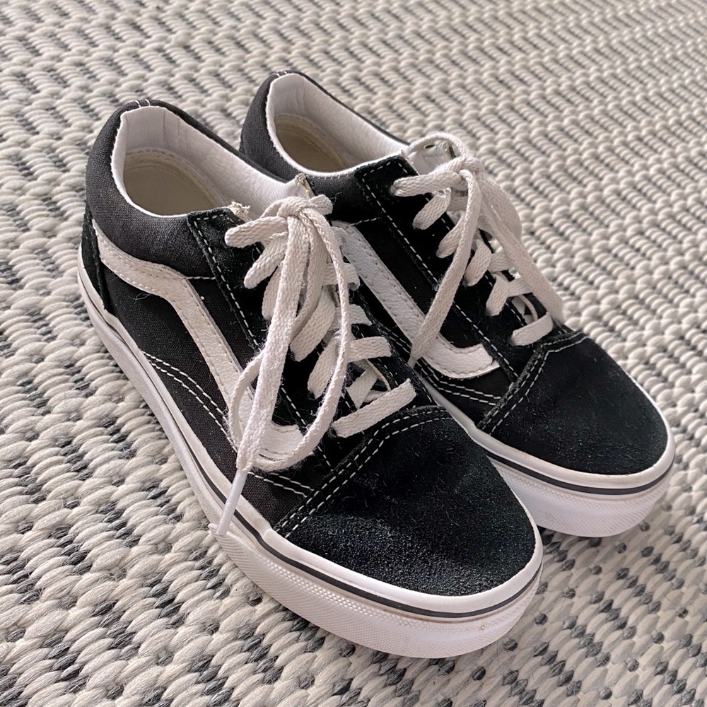 Boys Vans Classics size 13